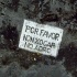 "En galego: prohibido"