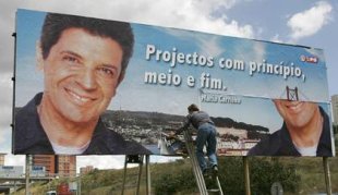 Manuel Mar&iacute;a Carrilho, ministro de Cultura entre 1995 e 2000, cuxa xesti&oacute;n &eacute; eloxiada