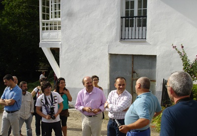 A pé da casa de Fiz Vergara